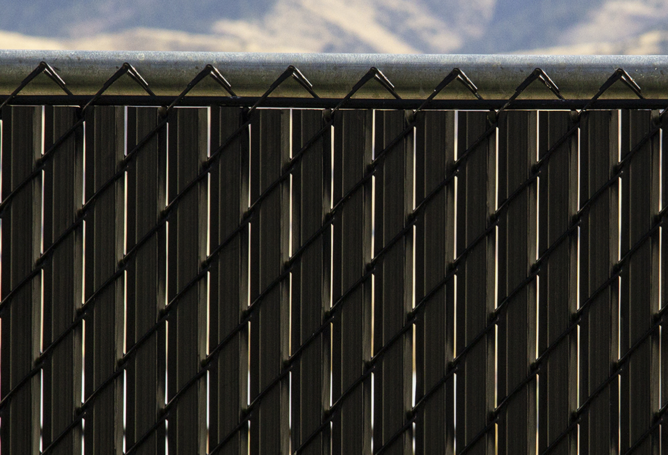 Noodle Link Plus top view copy PrivacyLink privacy fence