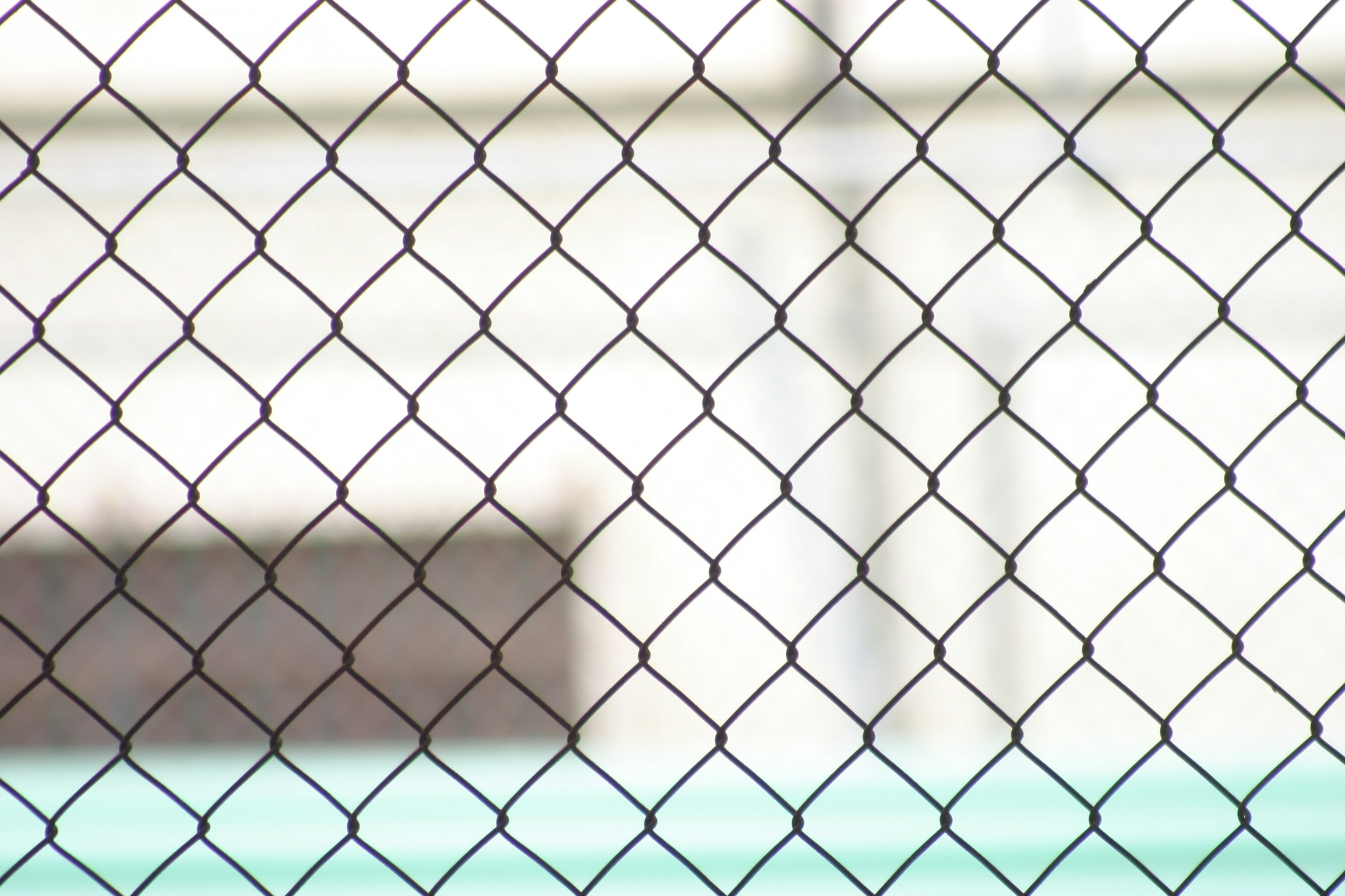 karl-callwood-KtW4YaxzWvI-unsplash privacylink chain link fence